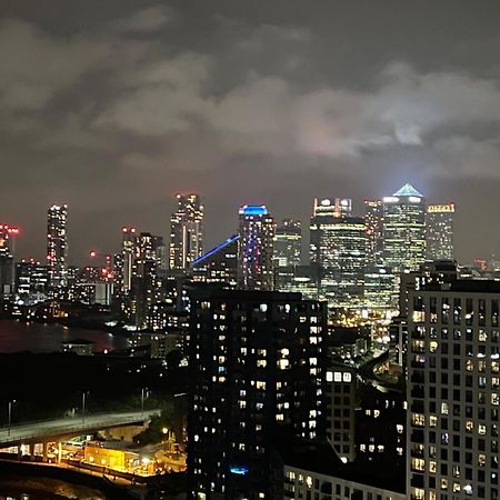 Ac Luxe Penthouse With Free Parking Daire Londra Dış mekan fotoğraf
