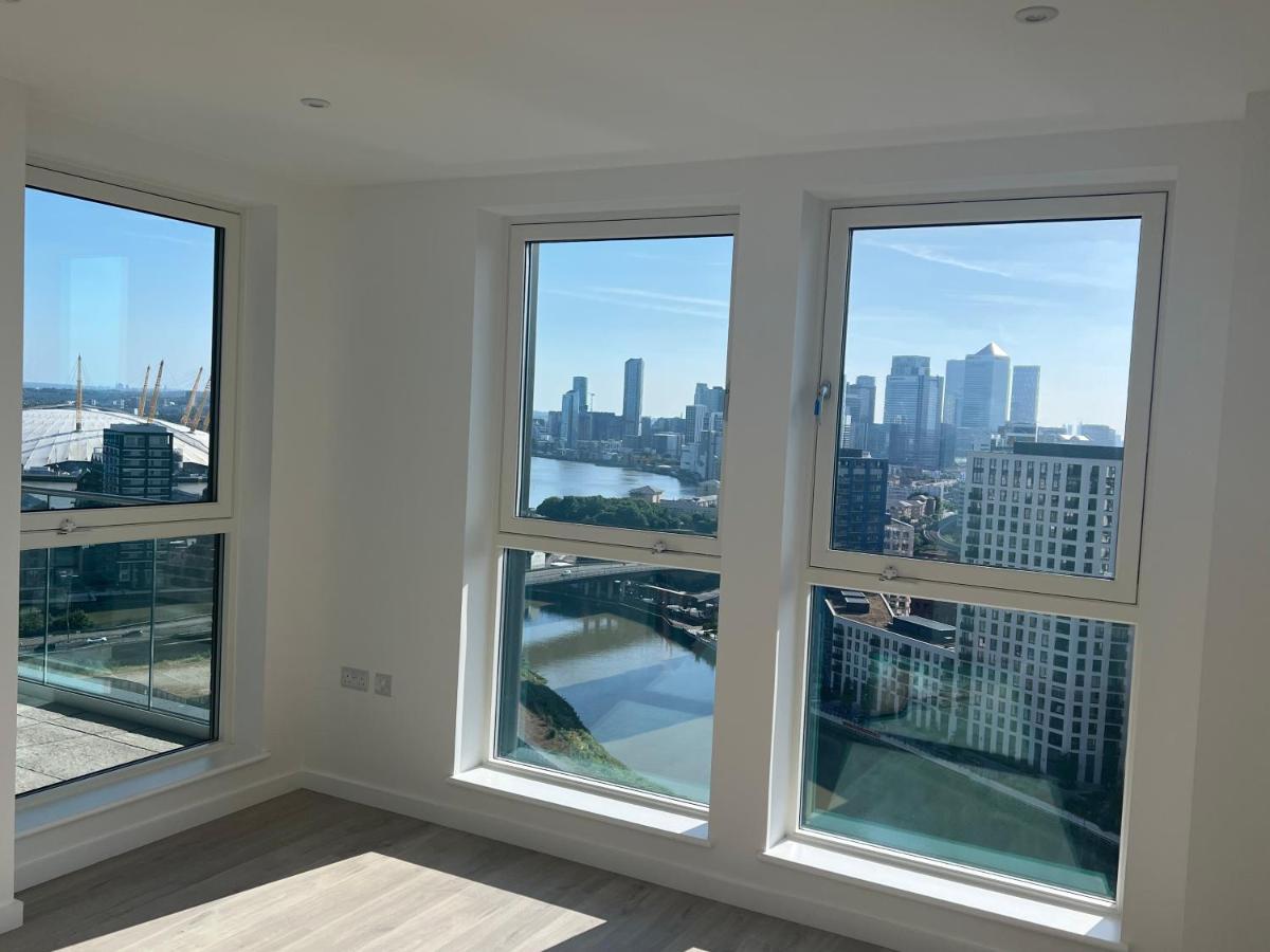 Ac Luxe Penthouse With Free Parking Daire Londra Dış mekan fotoğraf