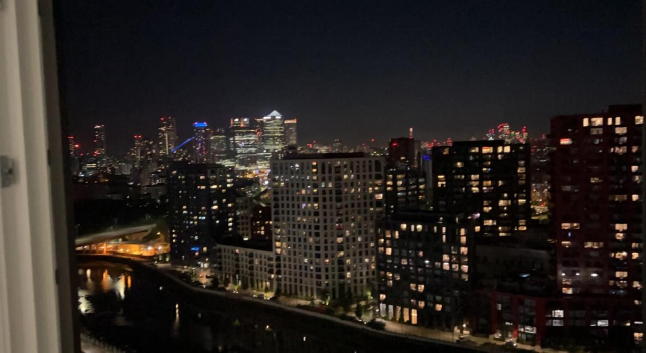 Ac Luxe Penthouse With Free Parking Daire Londra Dış mekan fotoğraf