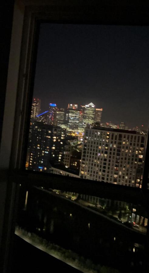 Ac Luxe Penthouse With Free Parking Daire Londra Dış mekan fotoğraf