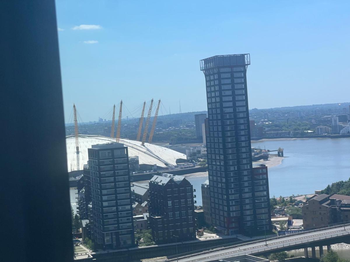 Ac Luxe Penthouse With Free Parking Daire Londra Dış mekan fotoğraf