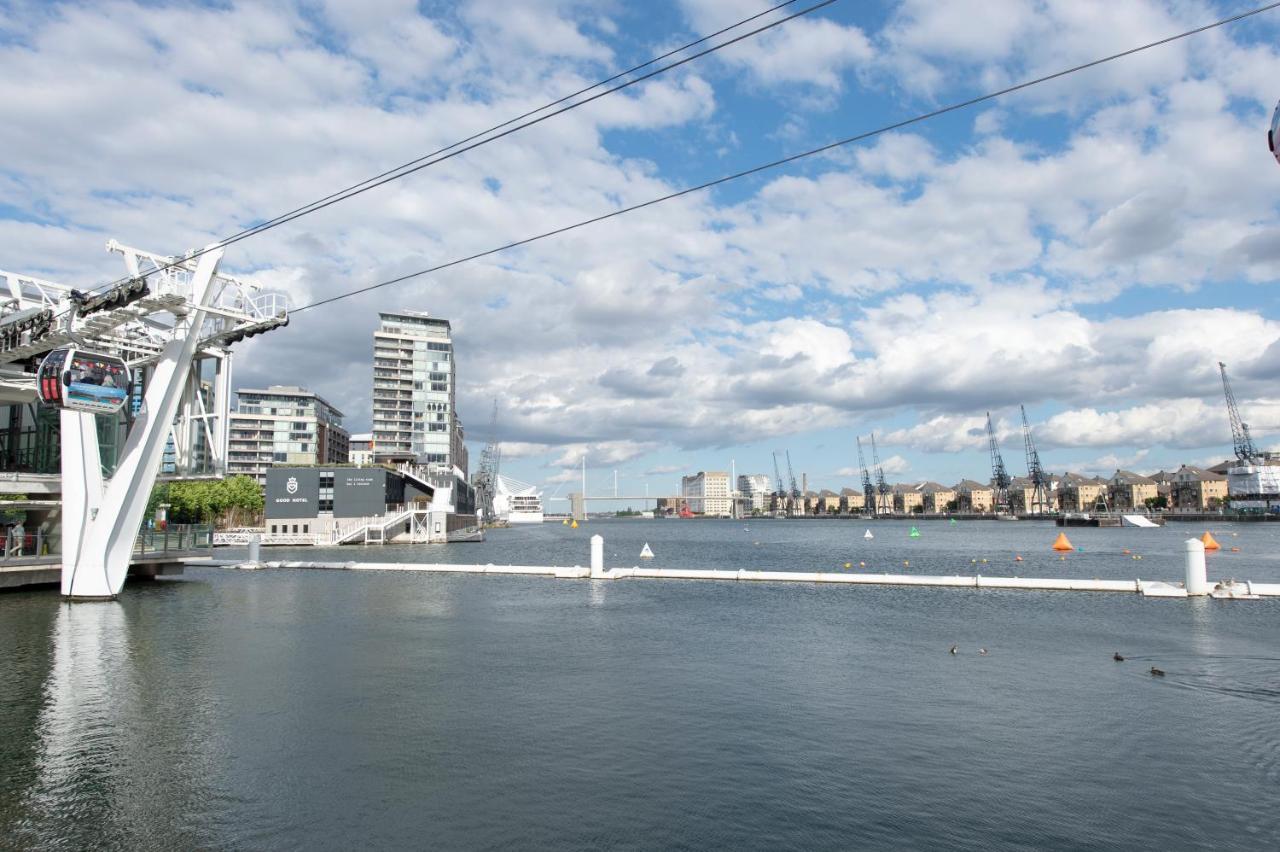 Ac Luxe Penthouse With Free Parking Daire Londra Dış mekan fotoğraf
