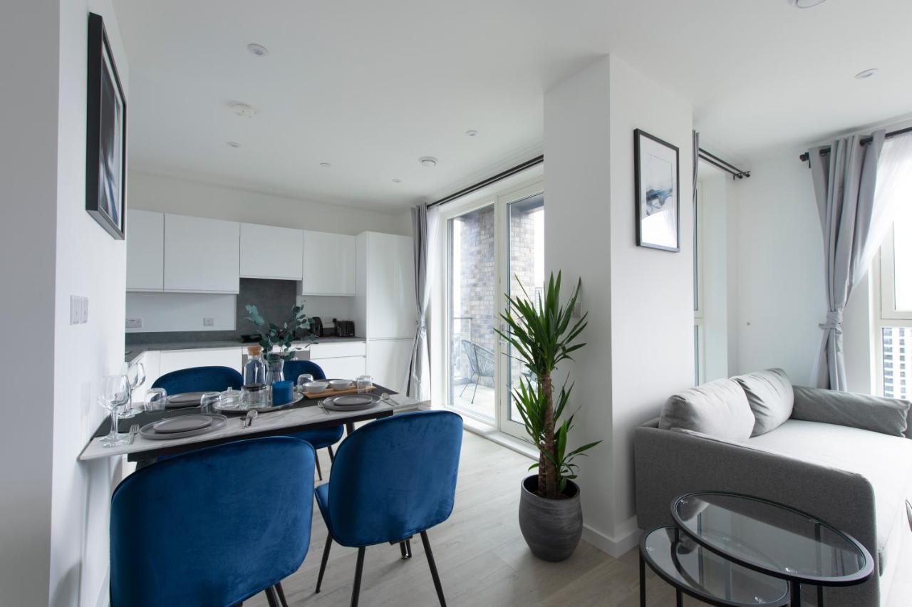 Ac Luxe Penthouse With Free Parking Daire Londra Dış mekan fotoğraf