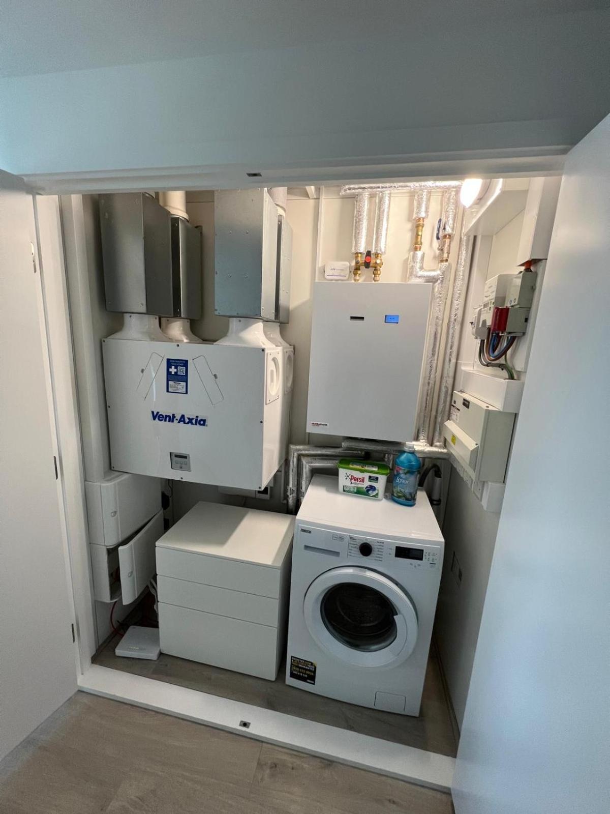 Ac Luxe Penthouse With Free Parking Daire Londra Dış mekan fotoğraf