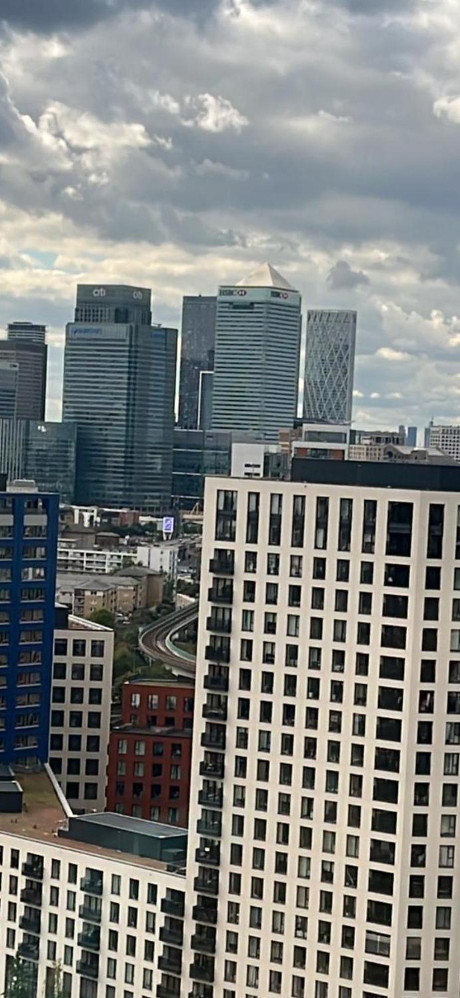 Ac Luxe Penthouse With Free Parking Daire Londra Dış mekan fotoğraf